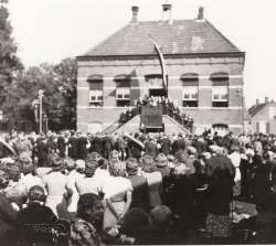 1941 inhuldiging Groffen Gemeentehuis